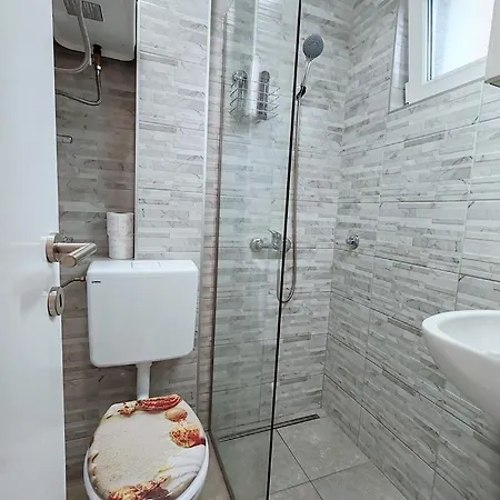 Libar With Terrace And Private Parking Apartment *